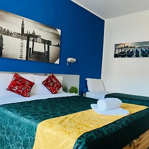  Alojamento de Acomodação e Pequeno-almoço Venice Itália
